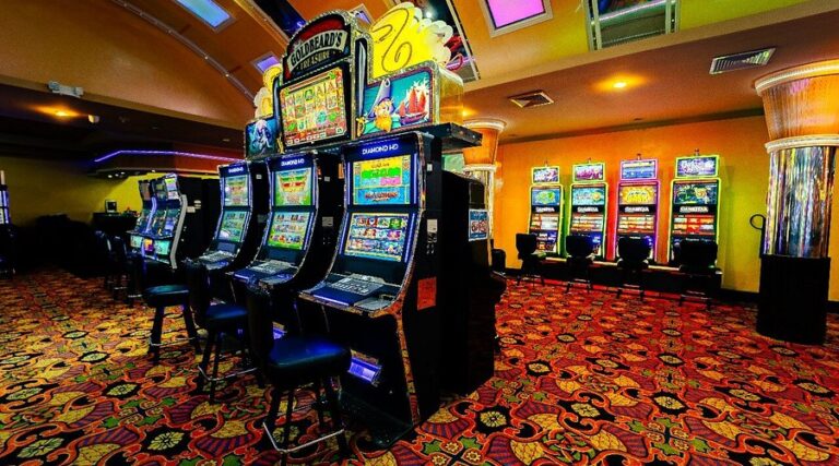 Slot bertema penjaga reruntuhan langit