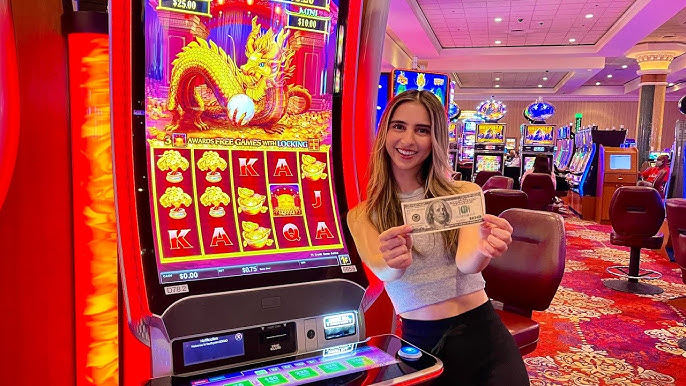 Slot bertema penyelidik dunia bayangan